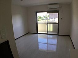 Ｇｒａｎｄｅｕｒ 402 4階ワンルームのリビング/ダイニング