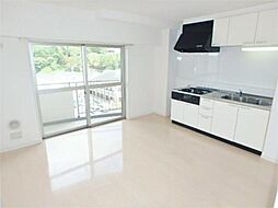 ロワール 312 3階1LDKのリビング/ダイニング