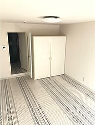 ウエスト5 2階1Kのリビング/ダイニング