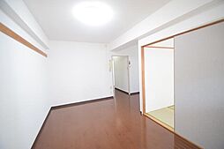 田戸ガードンツリー 4階2LDKのリビング/ダイニング