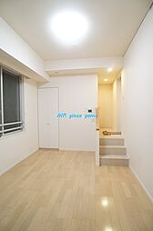 日本橋室町デュープレックスポーション 103 1階1Kのリビング/ダイニング