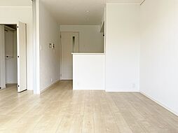 ポミエ川崎 101 1階1LDKのリビング/ダイニング