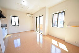 サニーレジデンス 102 1階1LDKのリビング/ダイニング