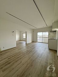 メゾン太秦 4階1LDKのリビング/ダイニング