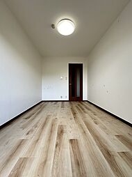 アドニスウエスト 205 2階1Kのリビング/ダイニング