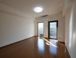 クオリアコート 5階ワンルームのリビング/ダイニング