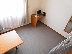 レオパレスソレイエ 1階1Kのリビング/ダイニング