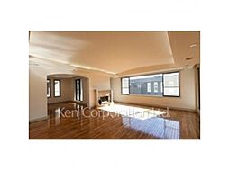 グラン・ミュゼ小日向 2階4LDKのリビング/ダイニング