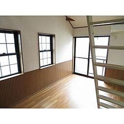 ベルクハイム 2階1Kのリビング/ダイニング