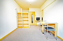 レオパレスププレ 3階1Kのリビング/ダイニング