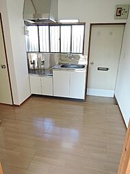 コーポ吉田 2階1Kのリビング/ダイニング