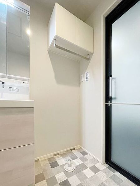 トゥージュール
