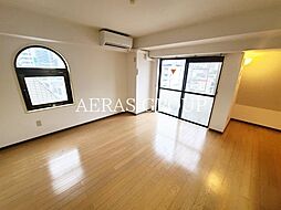 エミネンス千葉新宿 4階ワンルームのリビング/ダイニング