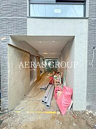 8 / 16