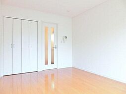 ウィスタリア 1階1Kのリビング/ダイニング