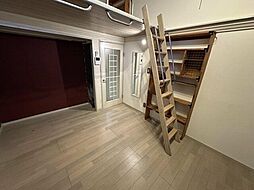 ベールクロヌ 1階1Kのリビング/ダイニング