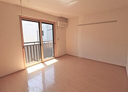 アンフラーゼ 2階1Kのリビング/ダイニング