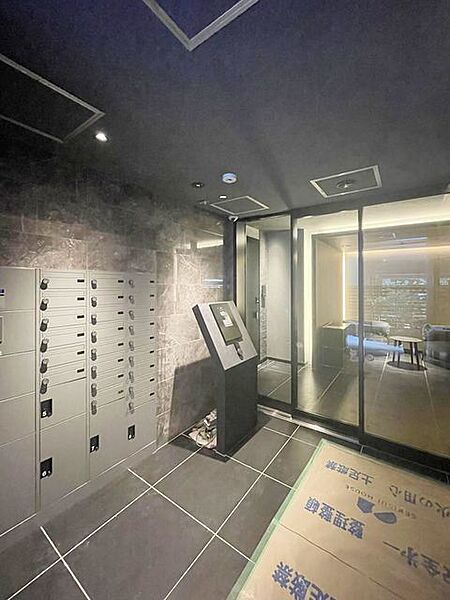 トゥージュール