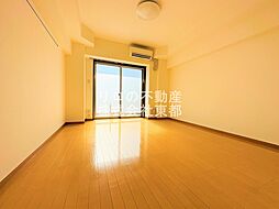 プリエール・コート 102 1階1Kのリビング/ダイニング