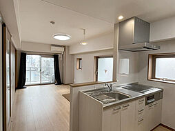 ソレーユ丸武・堤下 305 3階2LDKのリビング/ダイニング