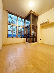 東京メトロ日比谷線 広尾駅 徒歩3分の賃貸マンション 2階ワンルームのリビング/ダイニング