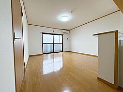 パークサイド冨居 103 1階2LDKのリビング/ダイニング