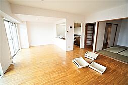 バードタウン2番館 409 4階3LDKのリビング/ダイニング