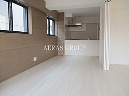 ヴァロータ氷川台 401 4階1LDKのリビング/ダイニング