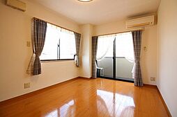 ウィン・ロイヤルプラザ加藤学園前 404 4階1Kのリビング/ダイニング