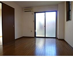 アンプルール フェール コート 1階2Kのリビング/ダイニング