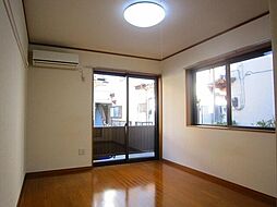 セレネセブン 1階ワンルームのリビング/ダイニング