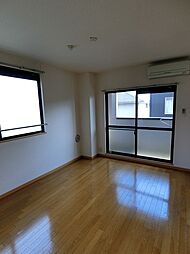 エトワール城東 2階2LDKのリビング/ダイニング