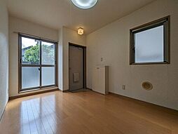 メゾンジュネス 1階ワンルームのリビング/ダイニング