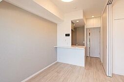 コンフォリア・リヴ新中野サウス 10階1DKのリビング/ダイニング