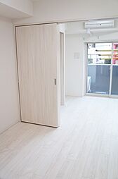 ガーラ・プレシャス三軒茶屋 5階1DKのリビング/ダイニング