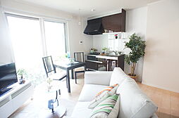 小田急小田原線 玉川学園前駅 徒歩9分の賃貸アパート 1階1LDKのリビング/ダイニング