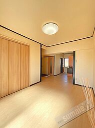 プレスガーデンあおい 2階1LDKのリビング/ダイニング