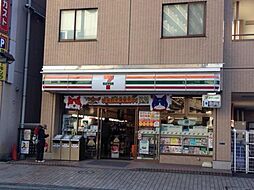 セブンイレブン大和駅前店 105m