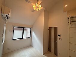 アザーレ・パッシオ橋本 202 2階1Kのリビング/ダイニング