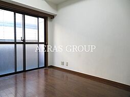 東急田園都市線 駒沢大学駅 徒歩5分の賃貸マンション 4階1Kのリビング/ダイニング