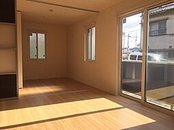 カーサ　デル　ソーレ 3階2LDKのリビング/ダイニング