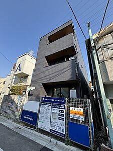 外観：外観・土地