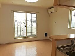 トゥインクル城南B 2階1LDKのリビング/ダイニング