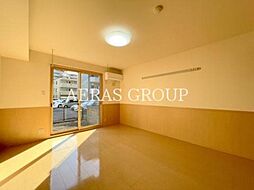 オークヒル 1階1Kのリビング/ダイニング