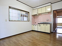 ユアーズハイツ 105 1階2DKのリビング/ダイニング