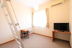 レオパレスアマポーラ 2階1Kのリビング/ダイニング