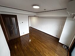 ロイヤルマリーンハイム 303 3階3LDKのリビング/ダイニング