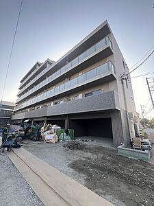 外観：建設中