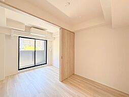 プレディアコート西葛西 5階1DKのリビング/ダイニング