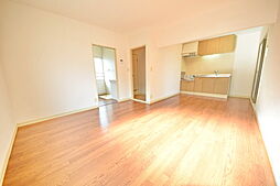 ホワイトペルテC 203 2階2LDKのリビング/ダイニング